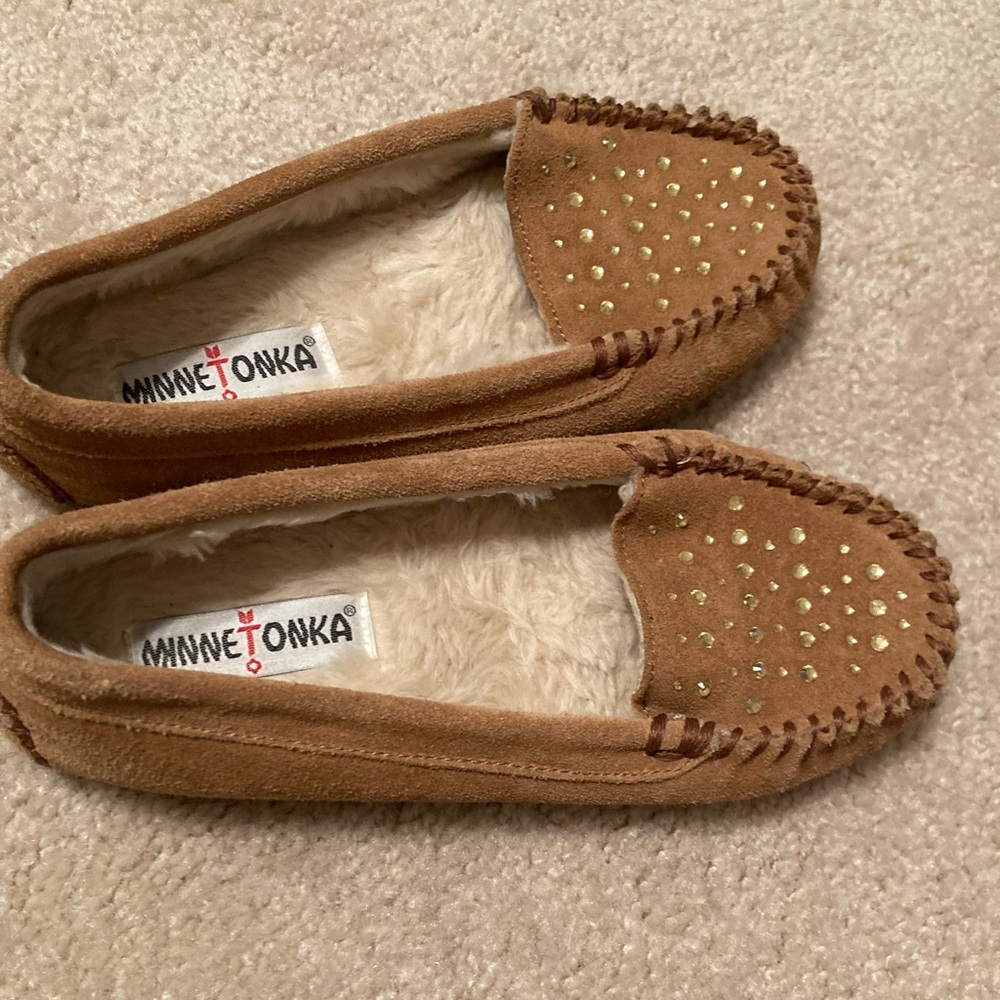 Minnetonka rhinestone  moccasins